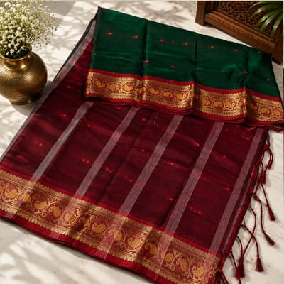 Suti Contrast – Deep Maroon