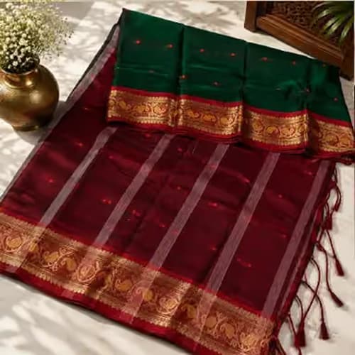 Suti Contrast – Deep Maroon
